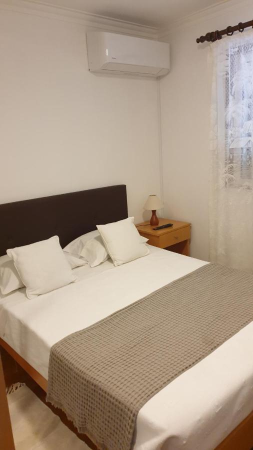 Casa Dos Santos Alojamento - Guest House جيريز المظهر الخارجي الصورة