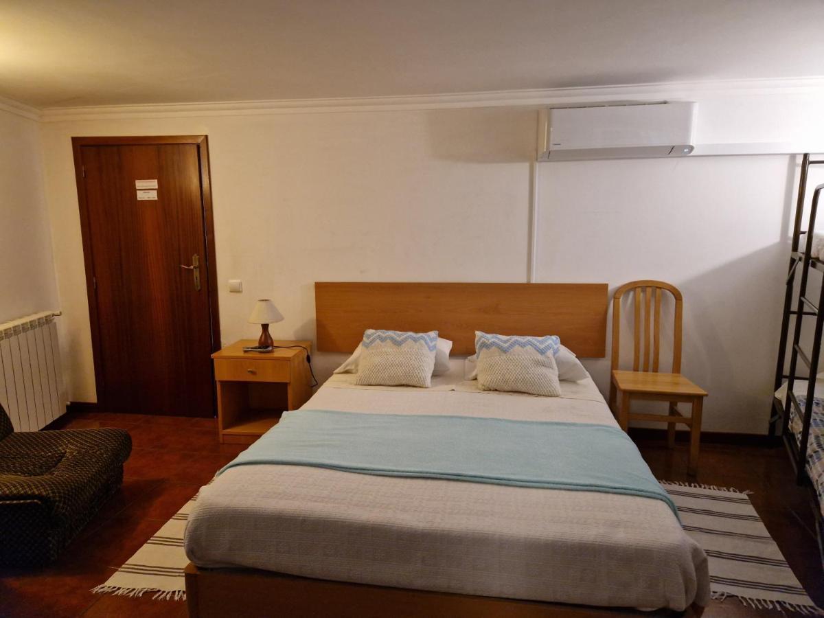 Casa Dos Santos Alojamento - Guest House جيريز المظهر الخارجي الصورة